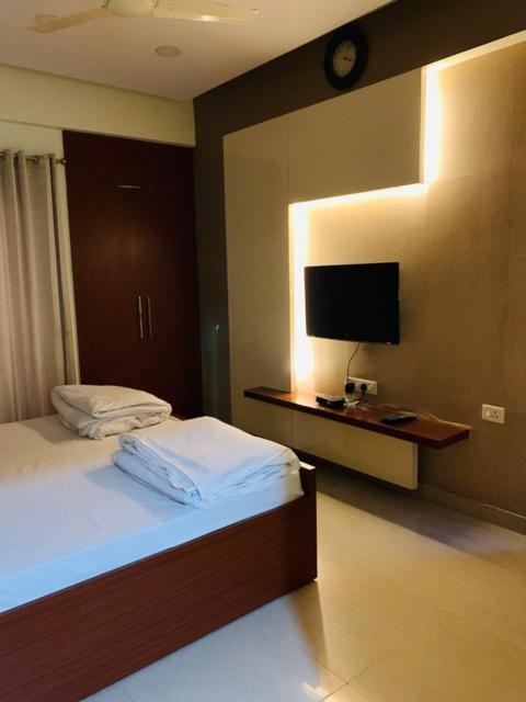Vara Varanasi Exterior foto